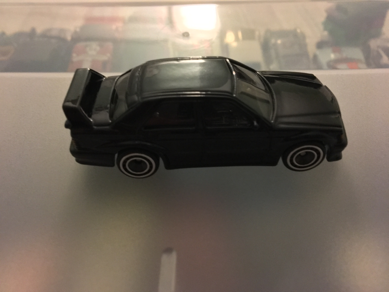 Illustration for article titled Beautiful Benz
